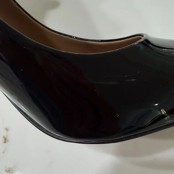 Sam Edelman Black Patent Pointed-Toe High Heel Pumps - Women's | 10.5 - Picture 9 of 10